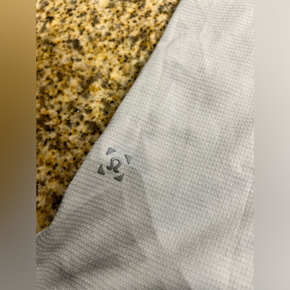 Lululemon men’s tank top
